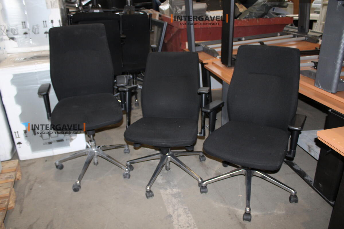 Irodai görgős szék (Fekete-Orlando)