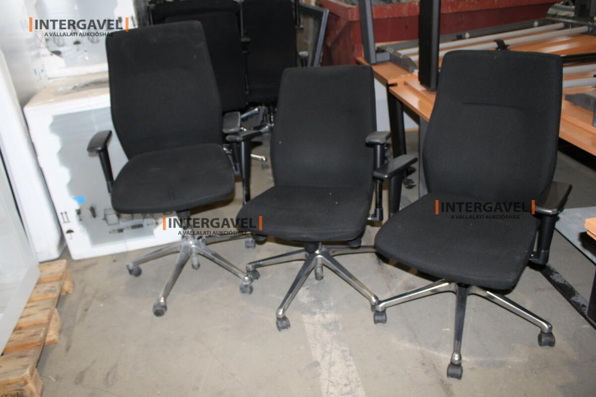 Irodai görgős szék (Fekete-Orlando) 5