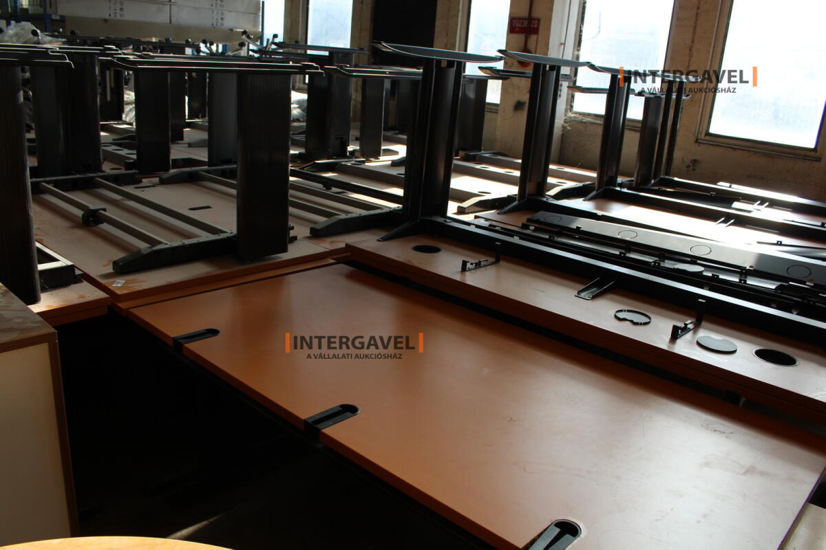 Íróasztal (BENE-1600mm) 5