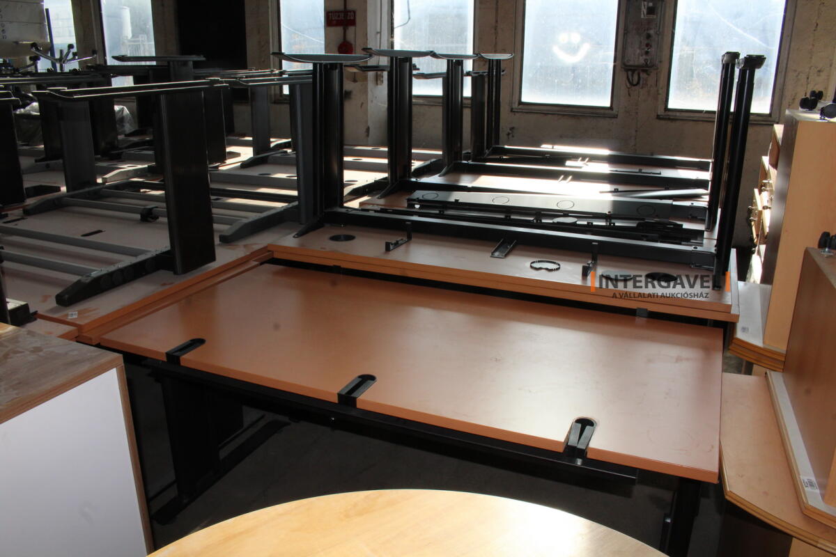 Íróasztal (BENE-1600mm) 7