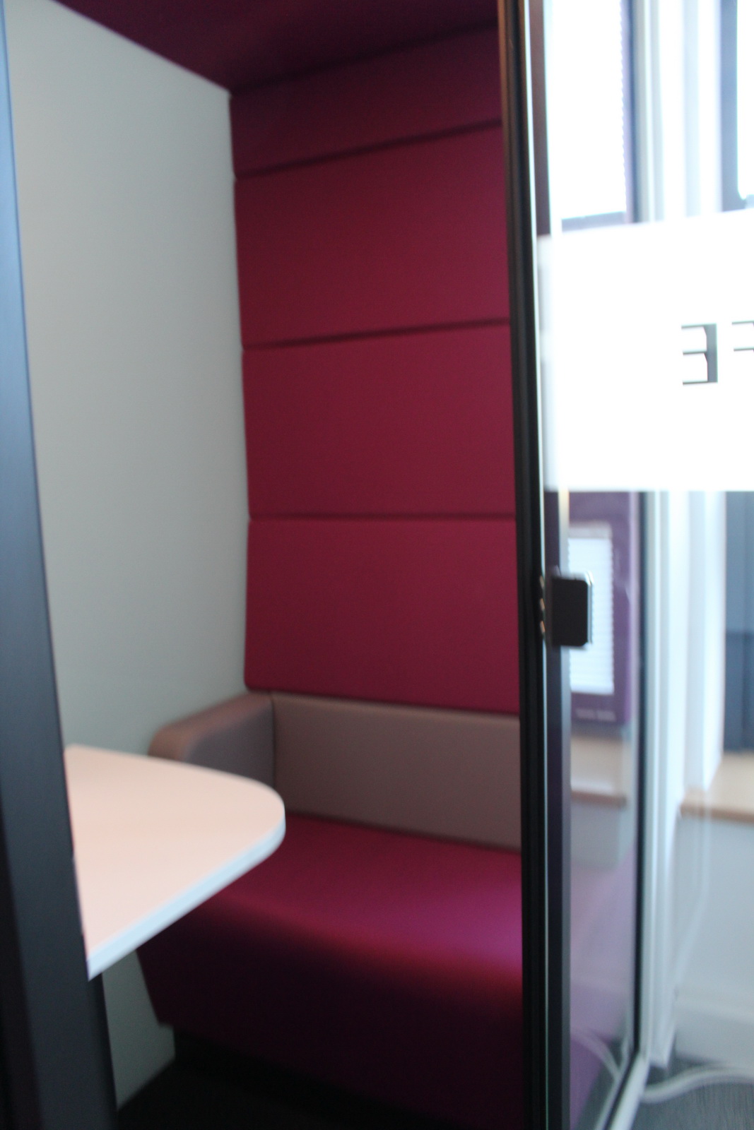 2 fős meeting hub (LaLaLife) 3