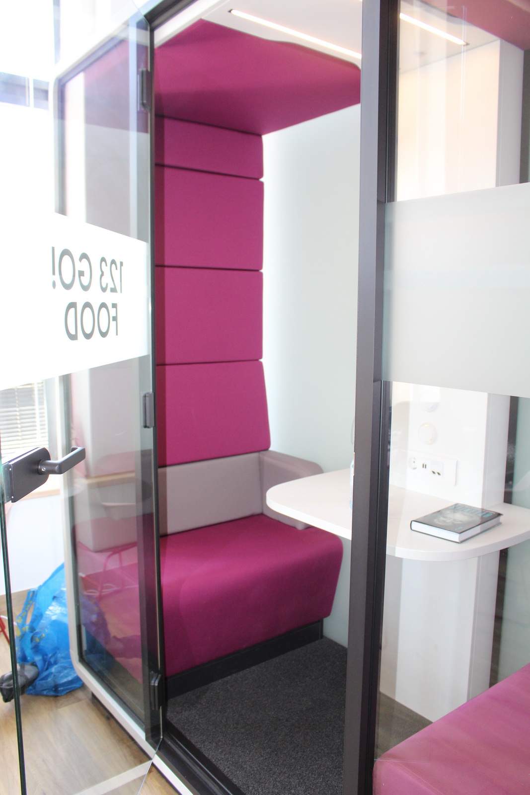 2 fős meeting hub (123 Go! Food) 4