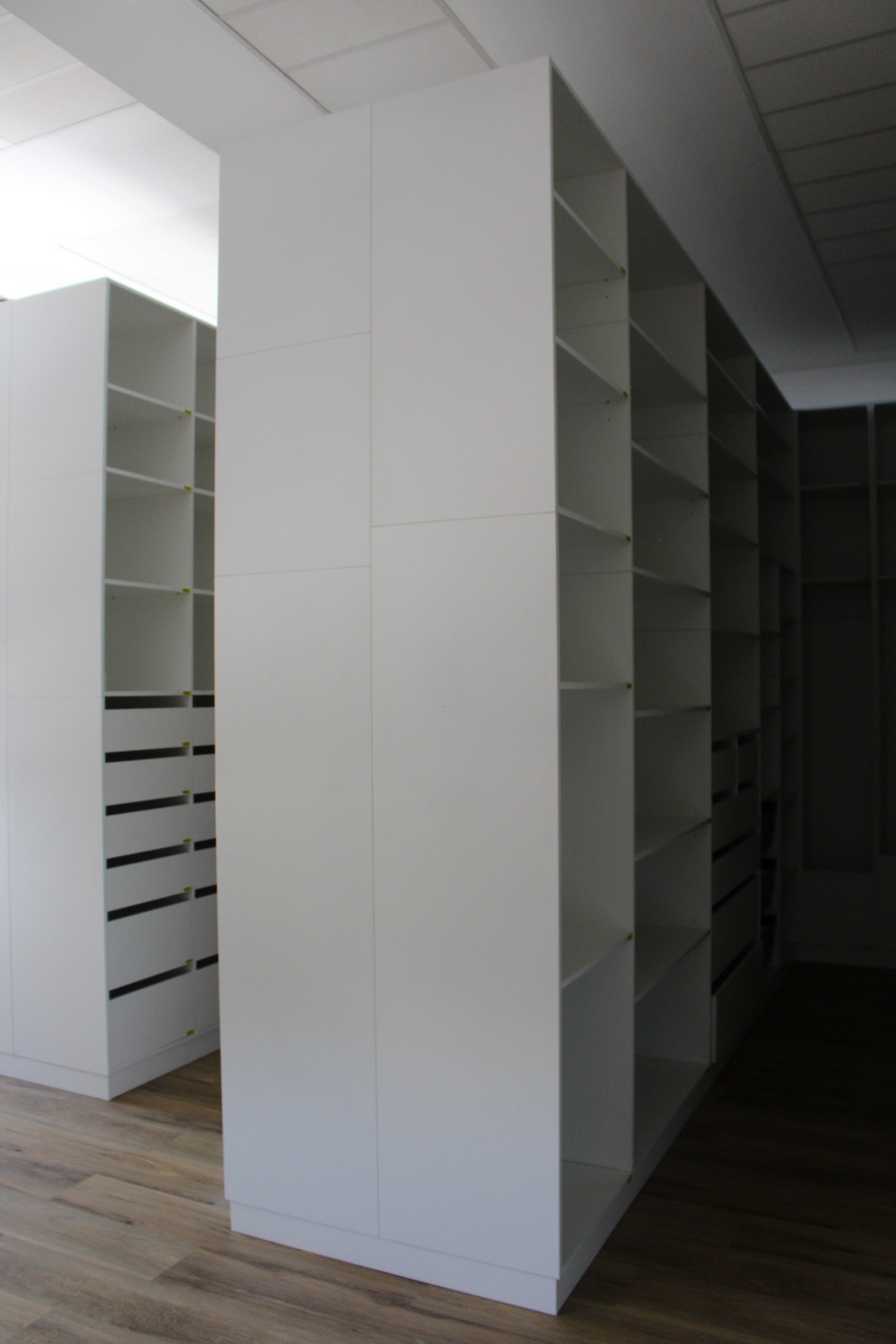 Gardróbszekrények 8