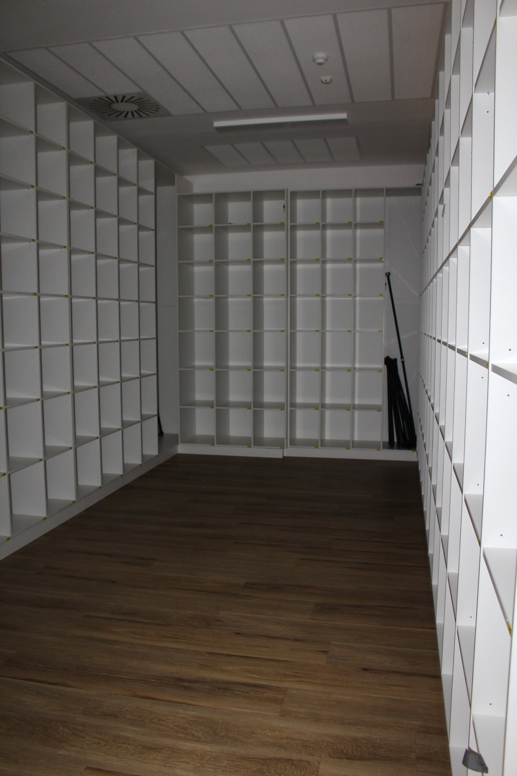 Gardróbszekrények 20