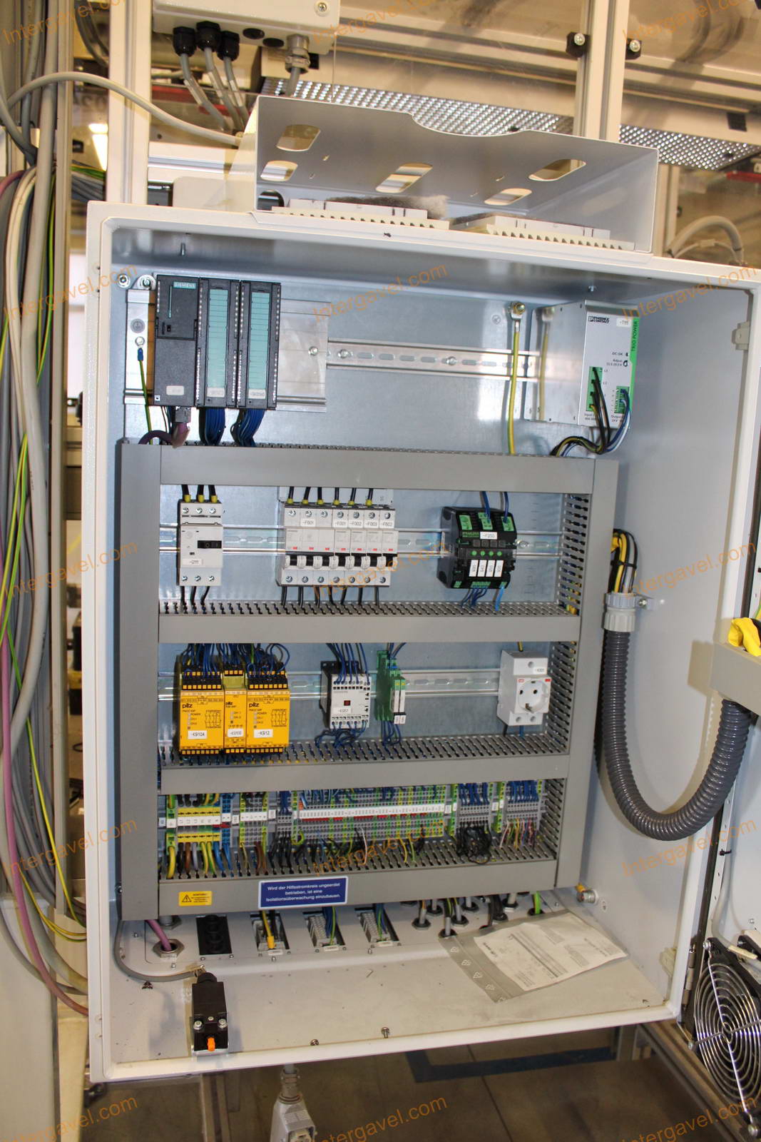 Bontott szerelő munkahely 22