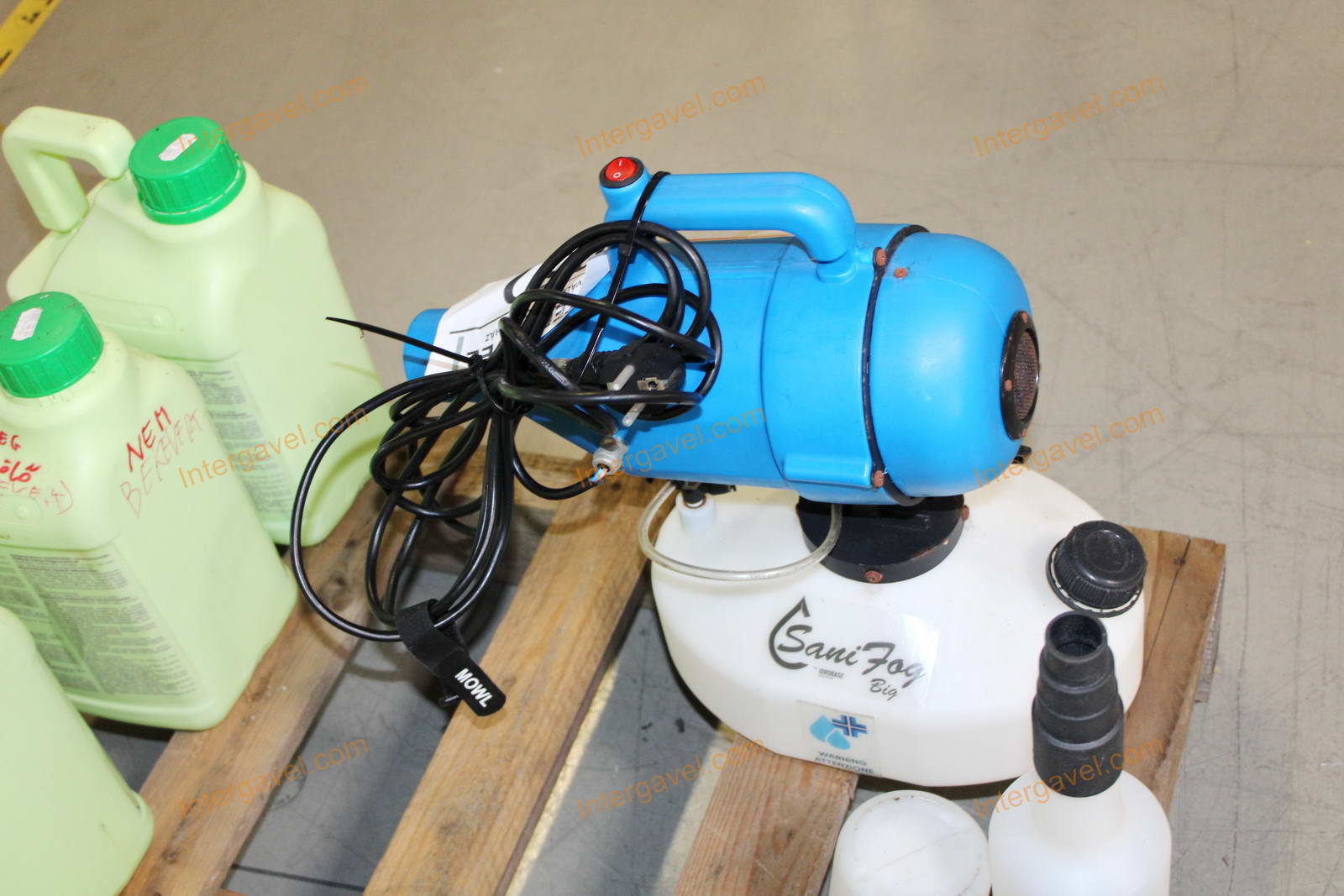 Fertőtlenítő porlasztó berendezés 6