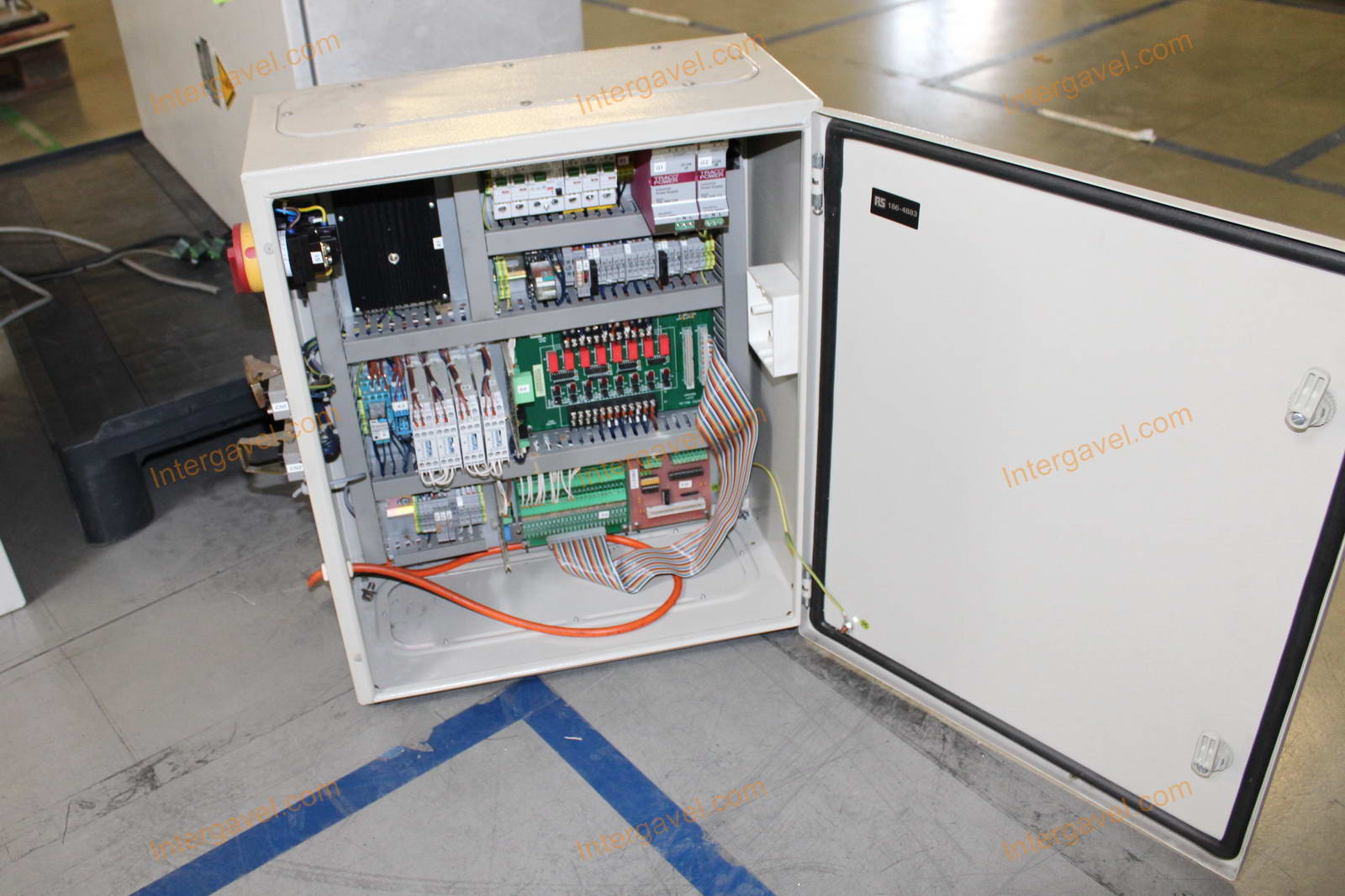 Bontott kapcsolószekrény 17