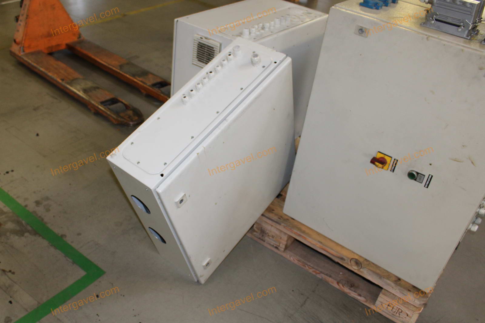 Bontott kapcsolószekrény 4