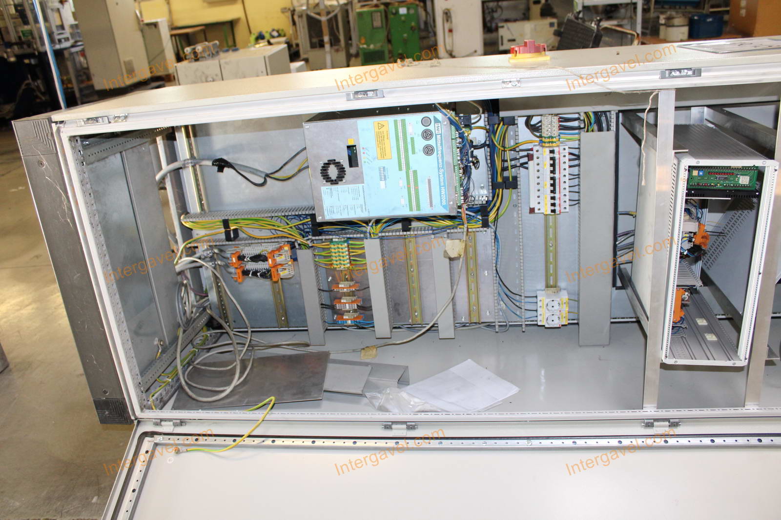 Bontott kapcsolószekrény 6