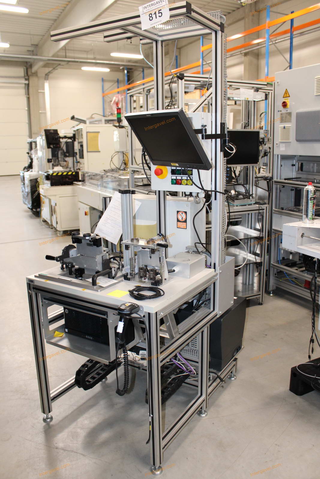 Szerelő munkahely - bontott 1