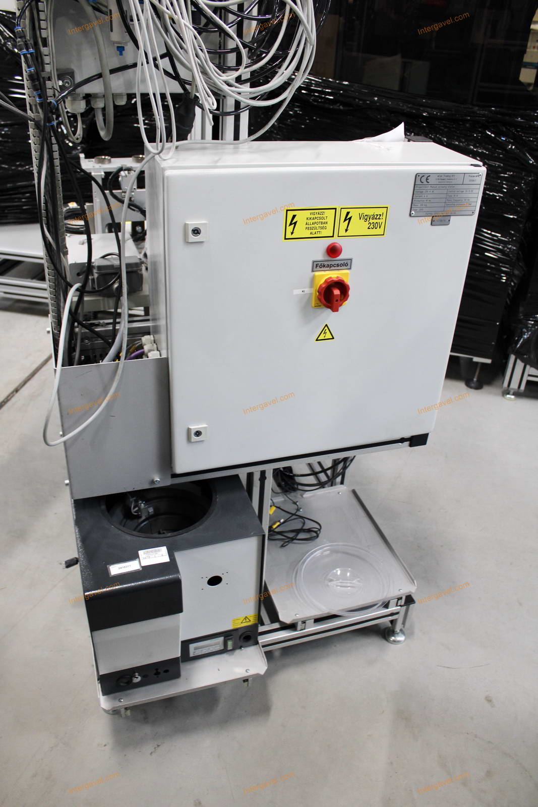 Szerelő munkahely - bontott 8