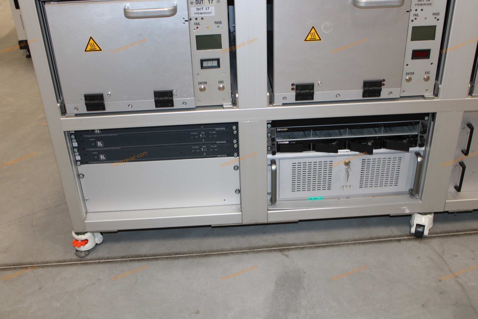 Bontott teszt szekrény 4