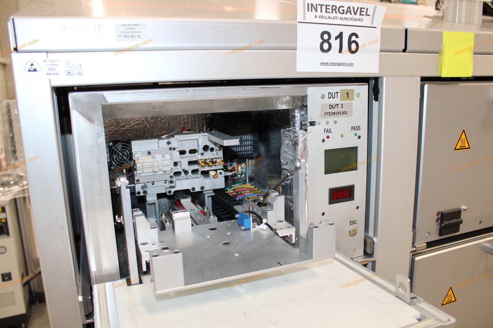 Bontott teszt szekrény 12