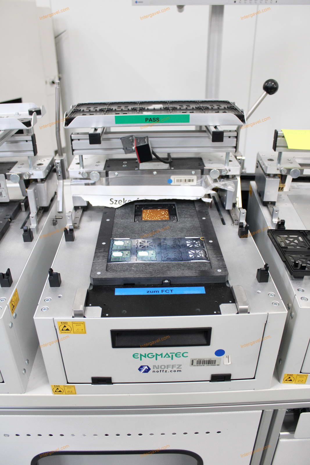 Bontott teszt szekrény 16