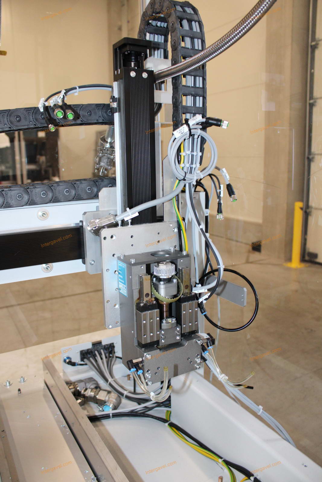 Bontott szerelő munkahely 8