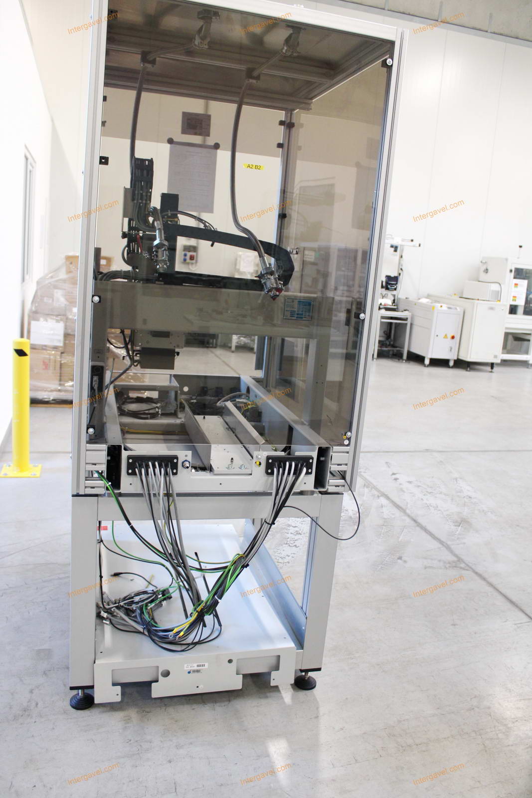 Bontott szerelő munkahely 17