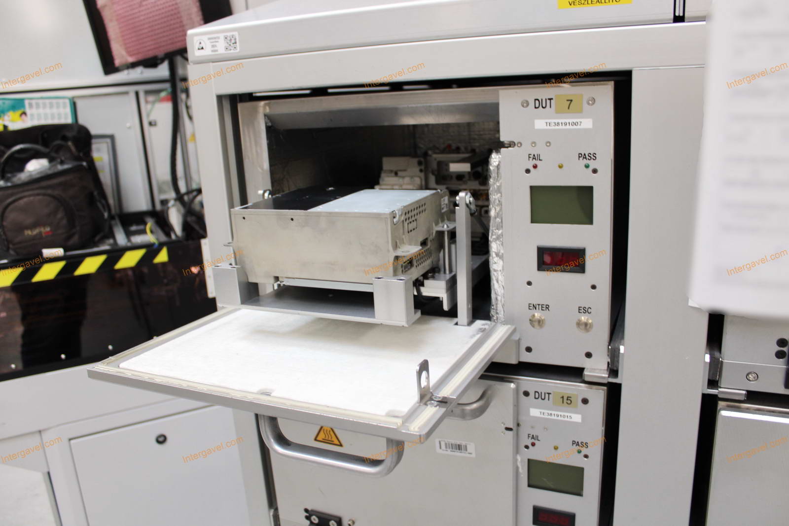 Bontott teszt szekrény 4