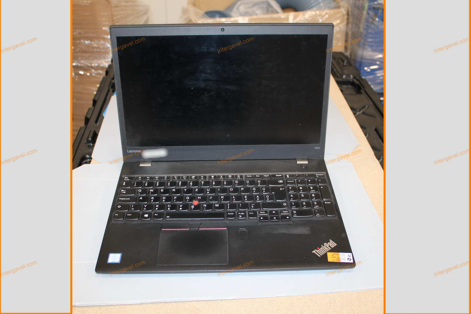 Laptop - Lenovo, T570 1