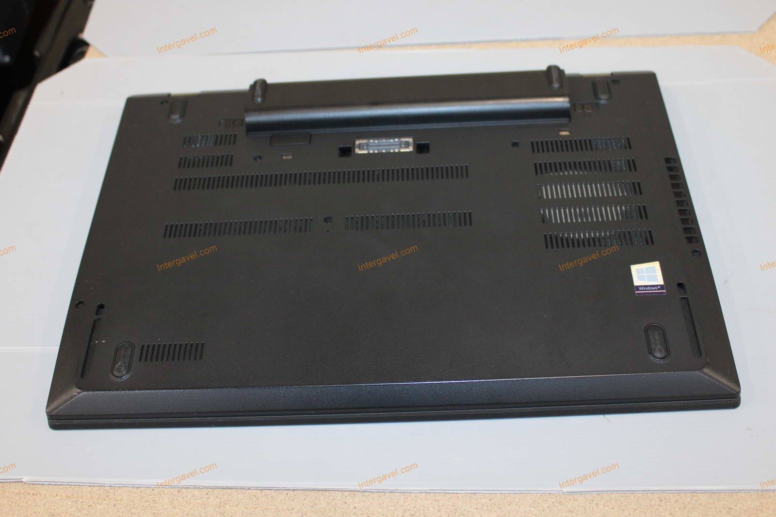 Laptop - Lenovo, T570 7