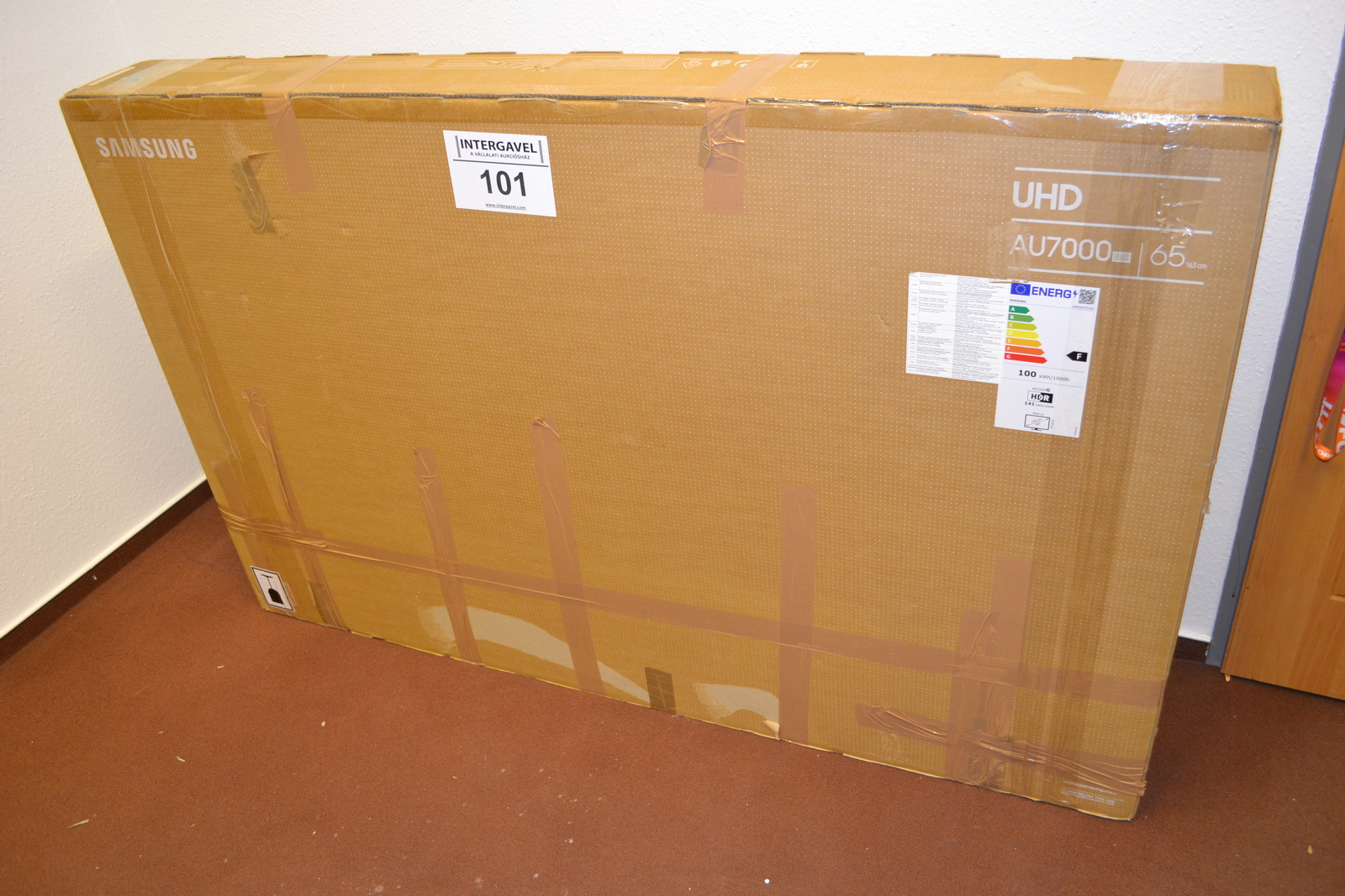 Samsung tv (AU7000, 65")