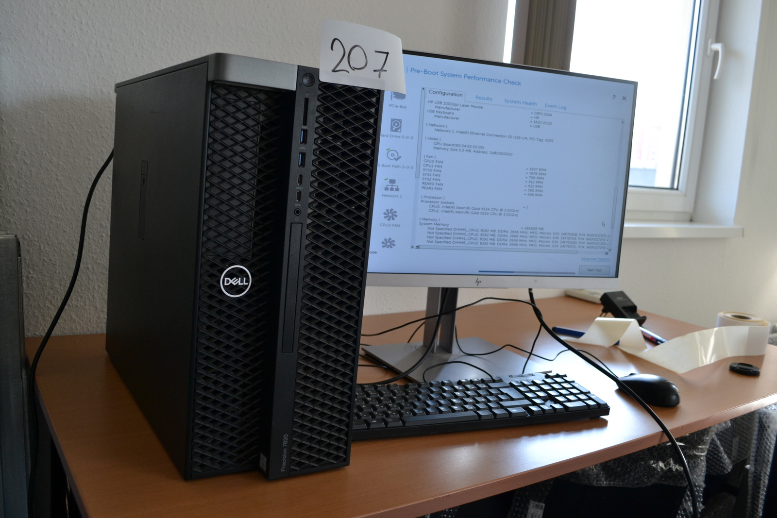 Dell Precision 7820 - Munkaállomás 2