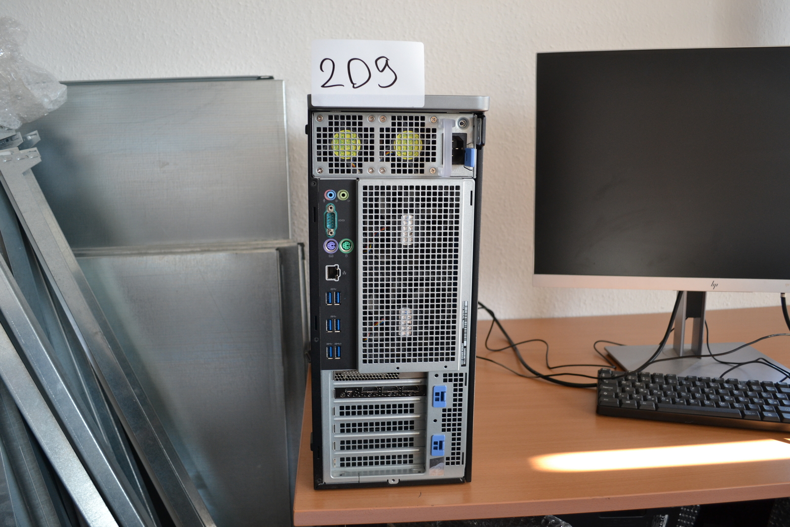 Dell Precision 7820 - Munkaállomás 4