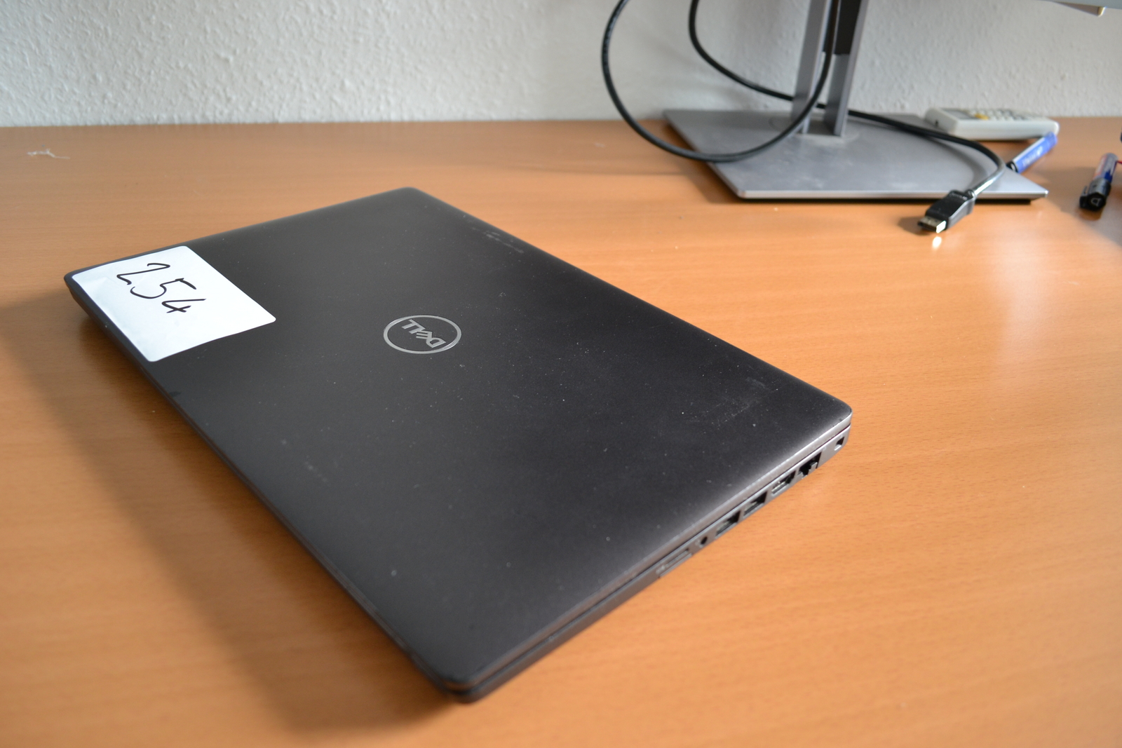 Dell Latitude 5400 - Laptop 2