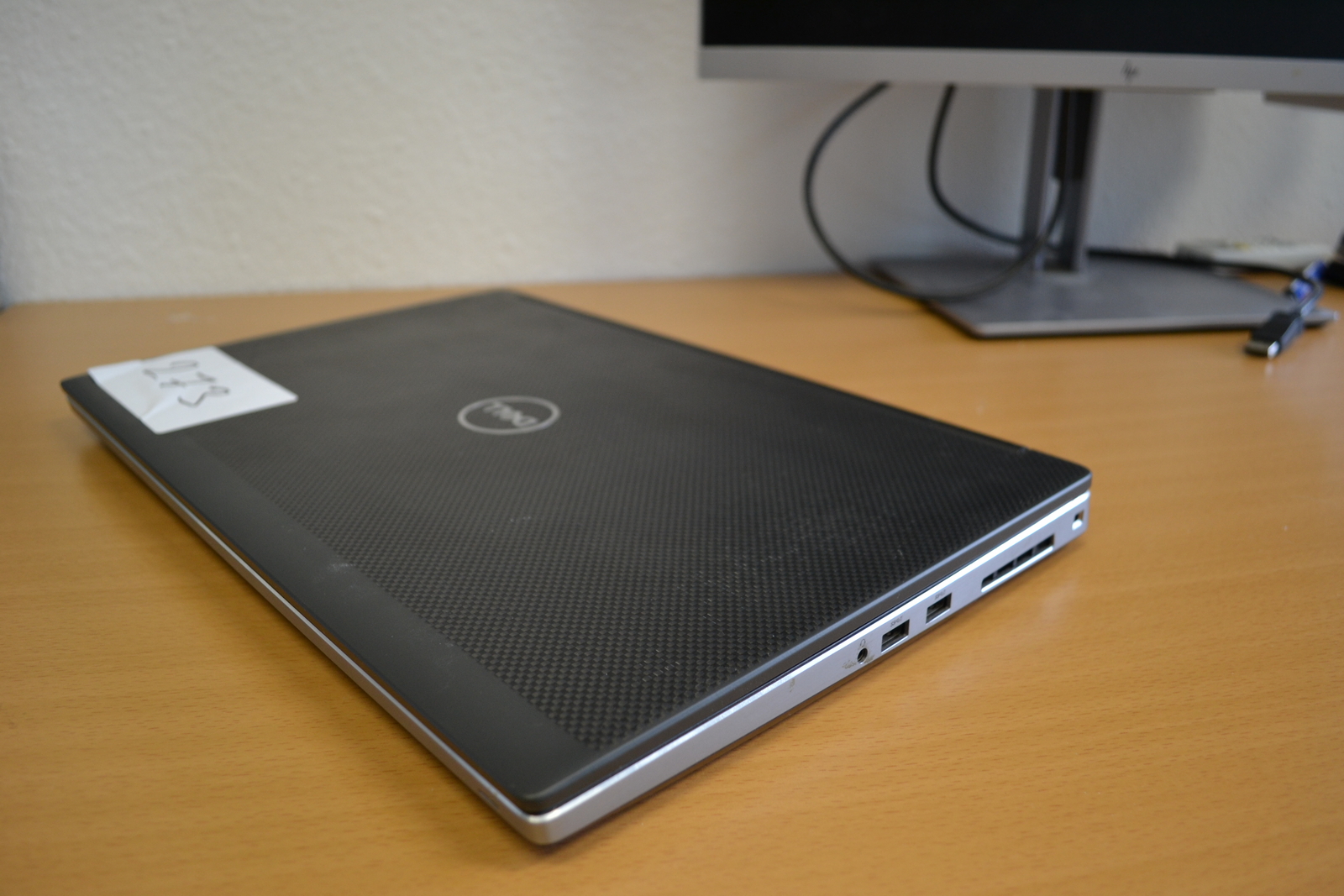 Dell Precision 7540 3