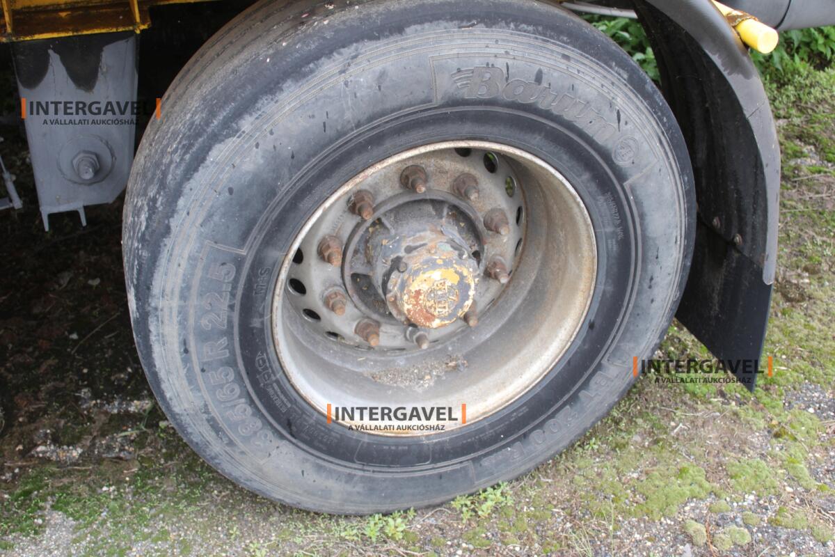 Tartálykocsi 16