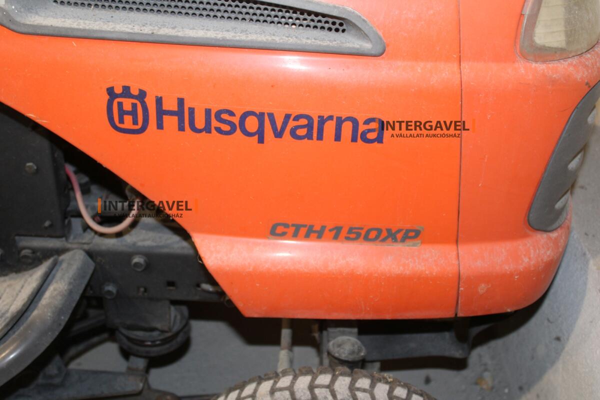 Fűnyíró traktor - Husqvarna 5
