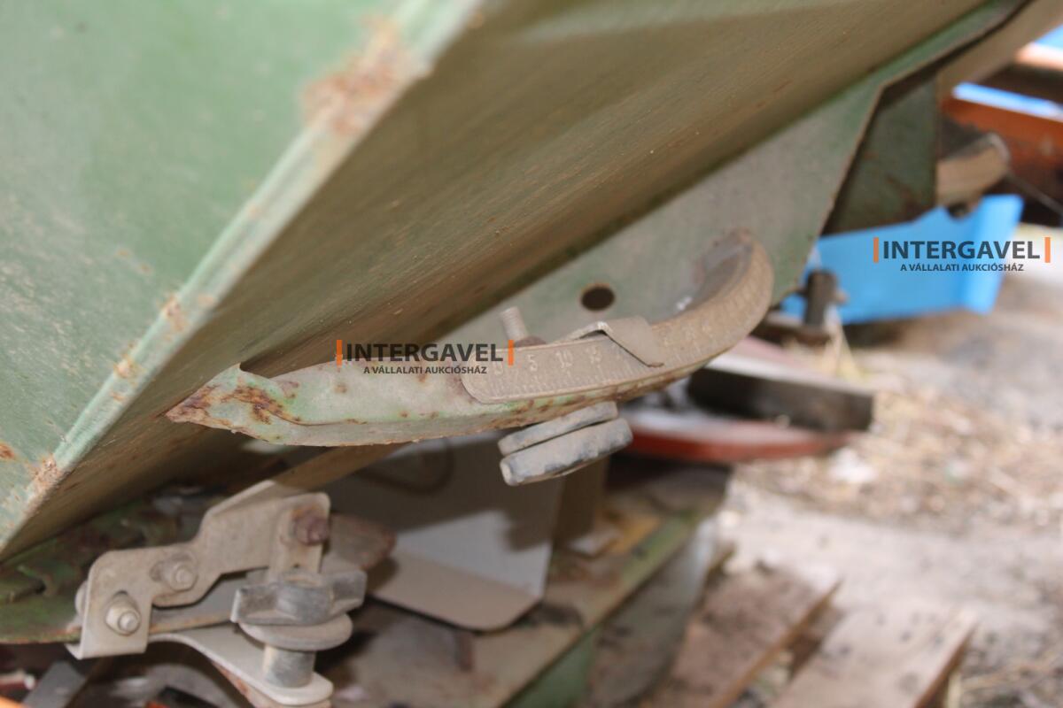 Műtrágyaszóró - Amazone 19