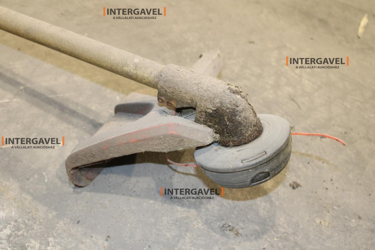 Motoros kasza - Husqvarna 7