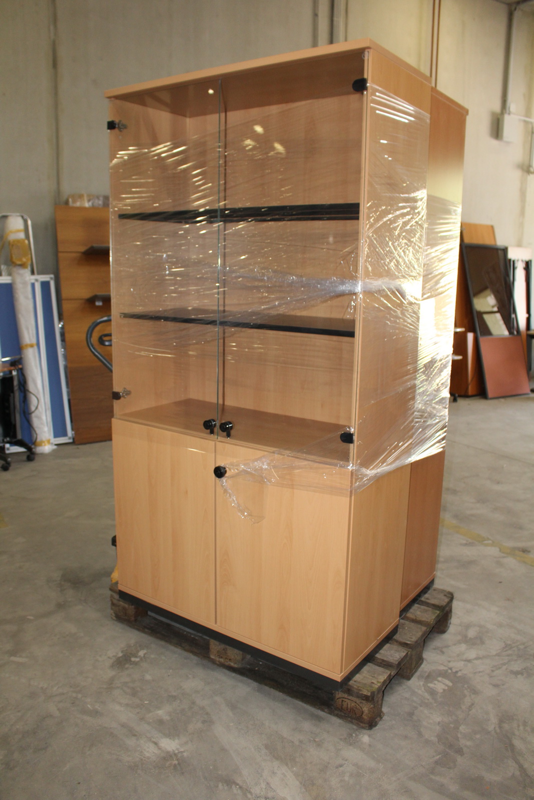 Vegyes szekrények 10