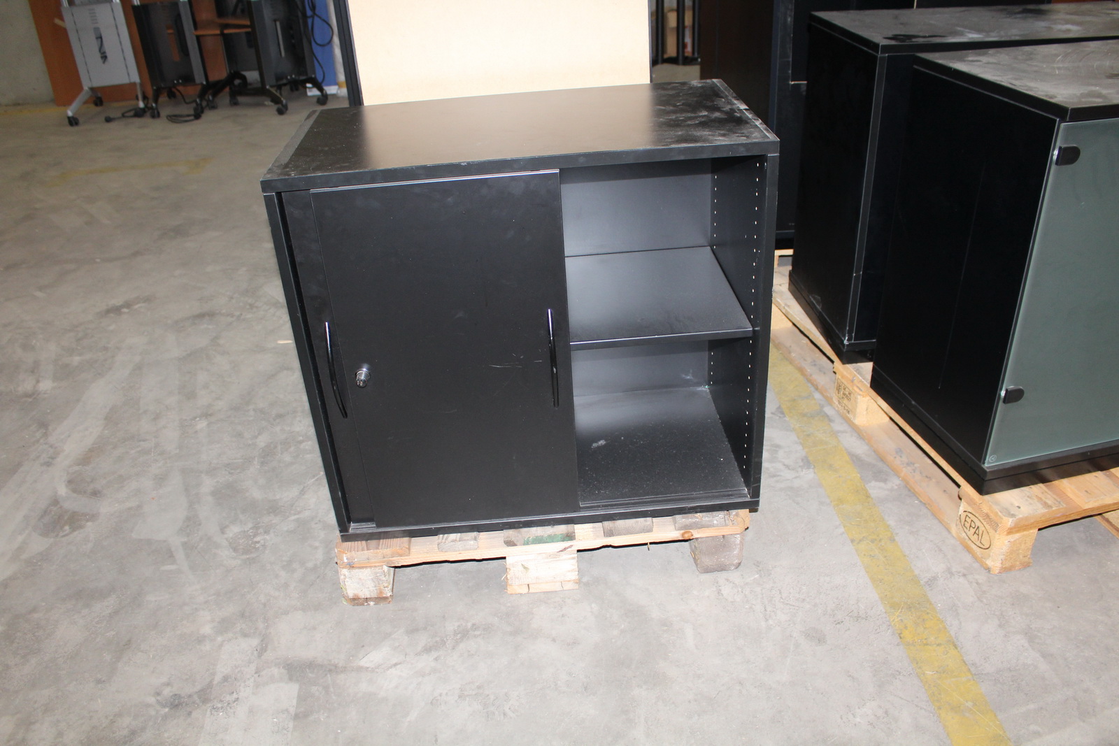 Vegyes szekrények (fekete) 7