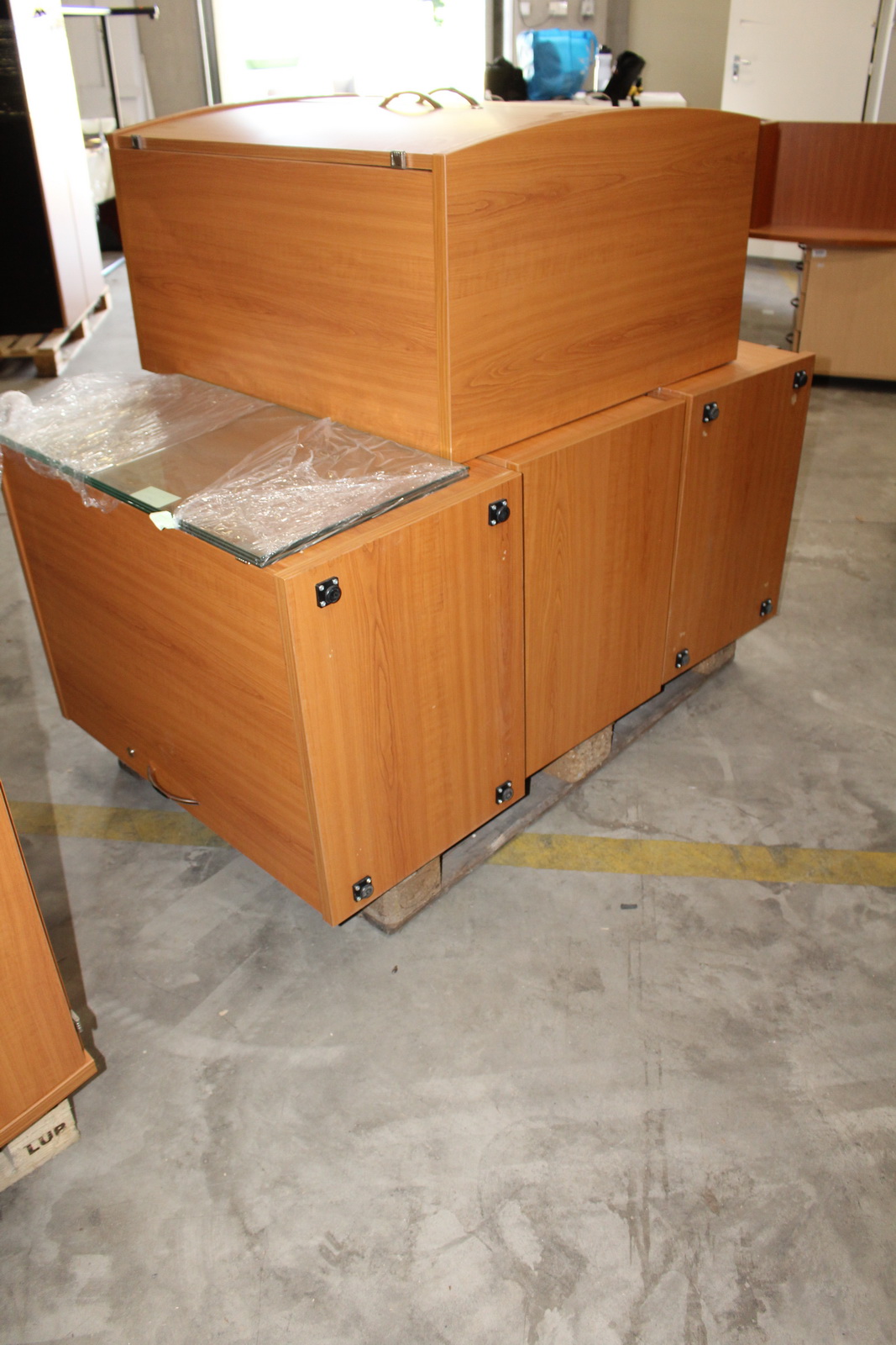 Vegyes szekrények (cseresznye) 9