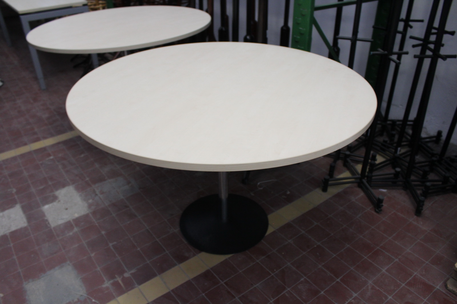 Vegyes asztalok (juhar) 2