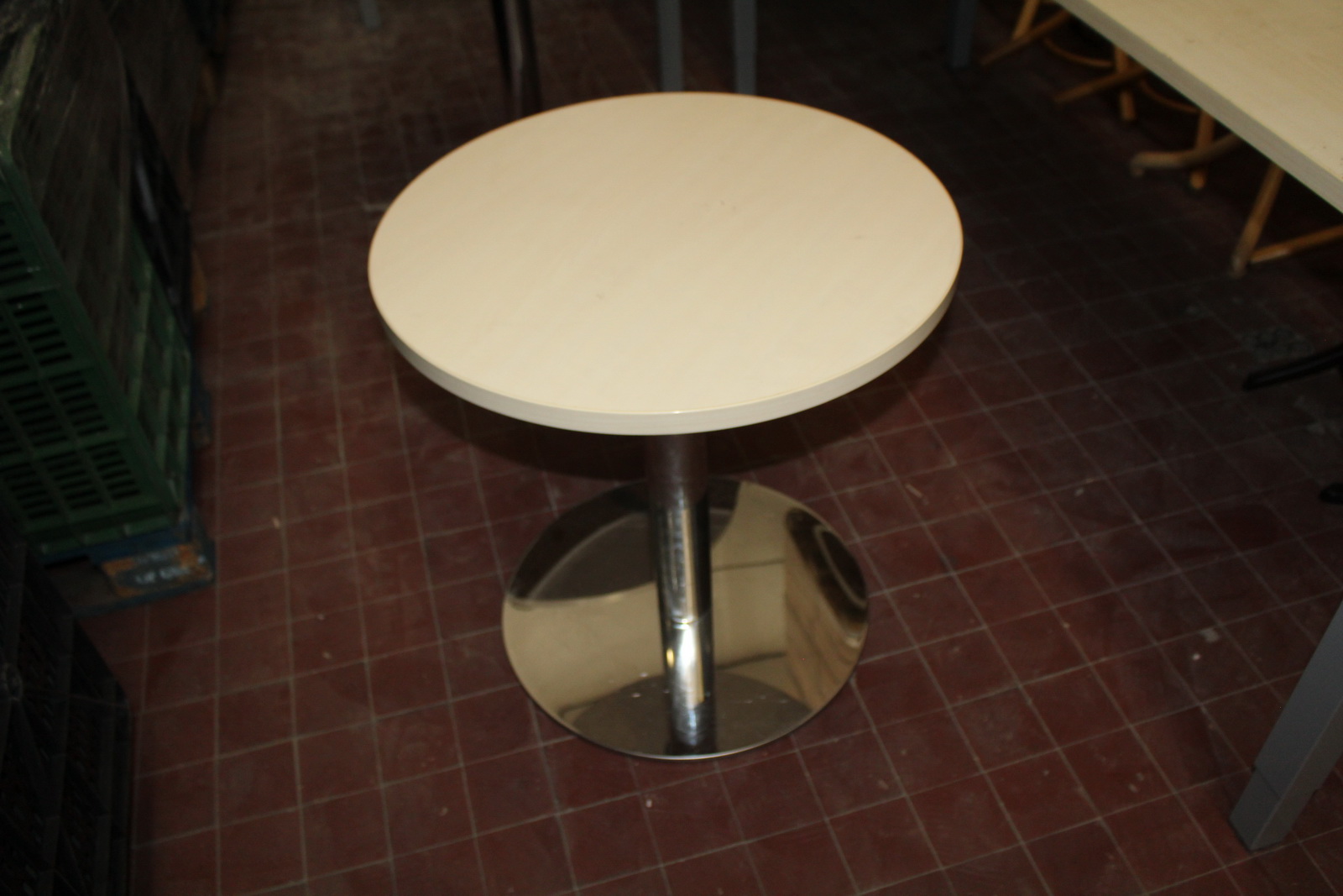 Vegyes asztalok (juhar) 4