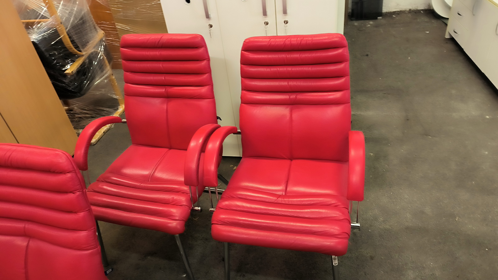 Tárgyalószék (piros) 3