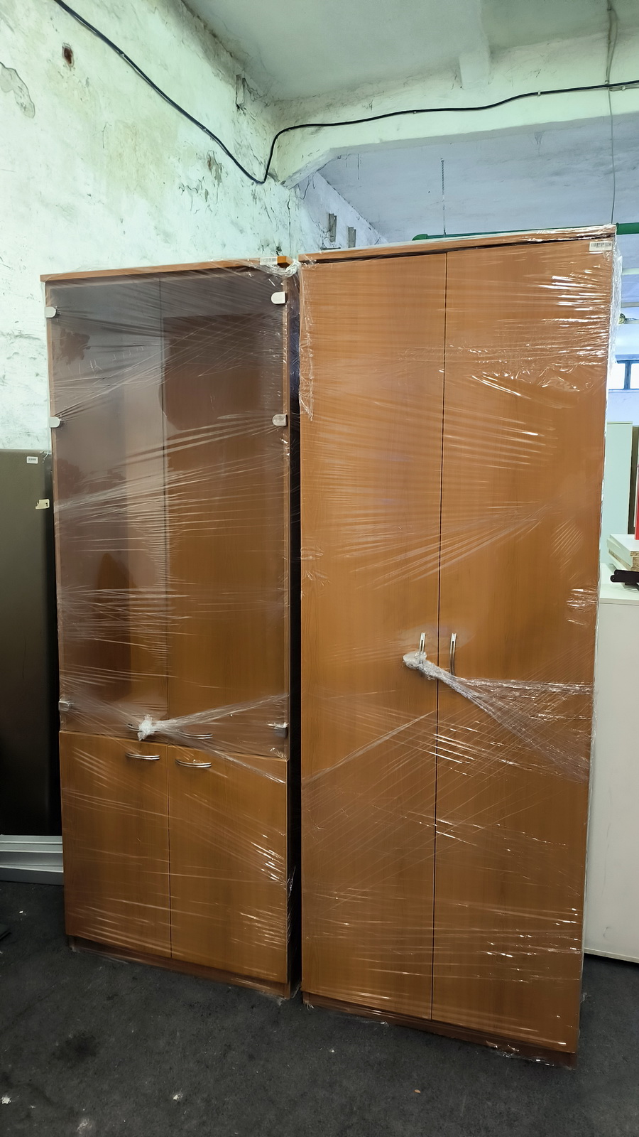 Szekrények és konténer (cseresznye) 2