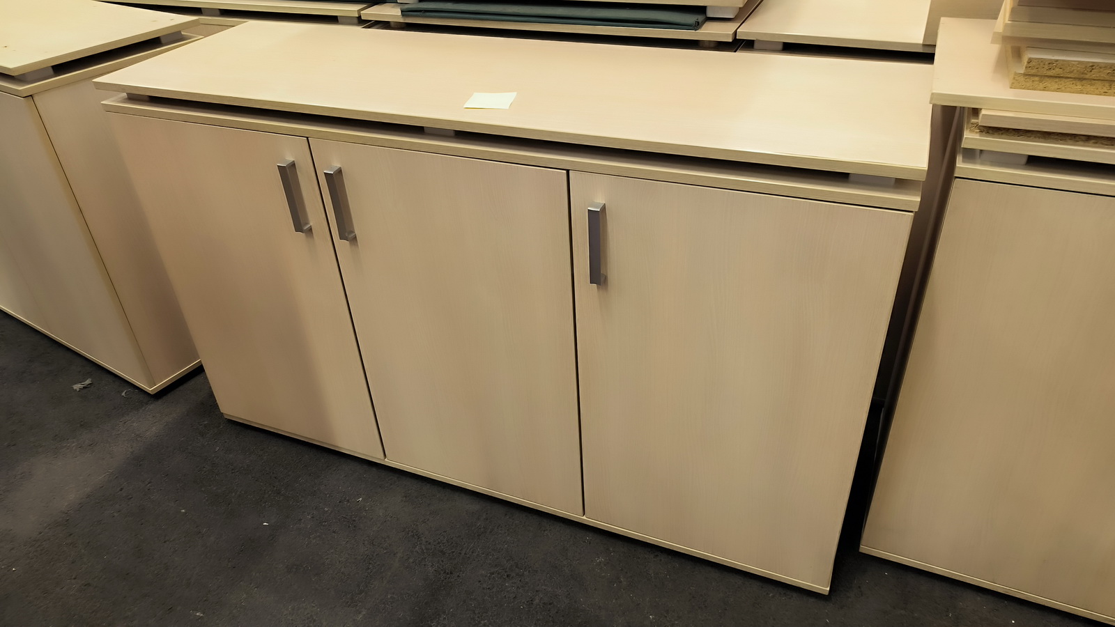 Vegyes szekrények (világos) 7