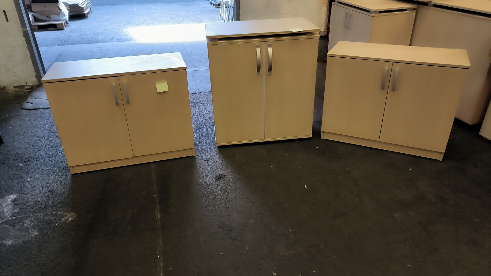 Vegyes szekrények (világos) 11