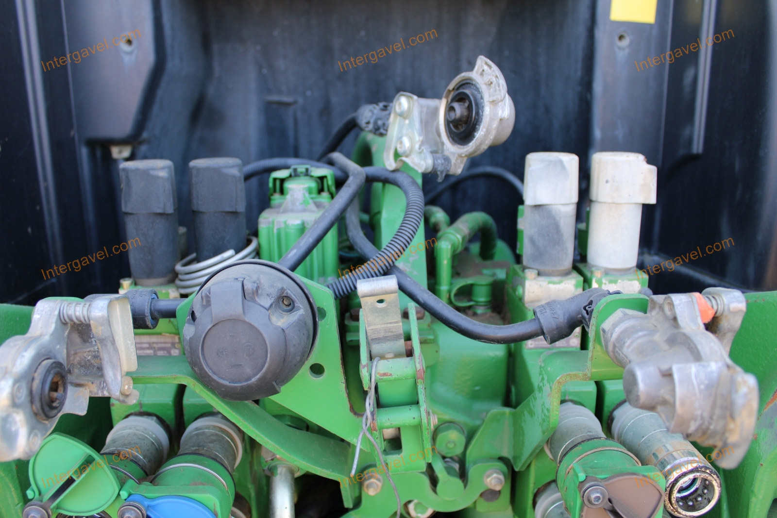 Traktor - John Deere 13