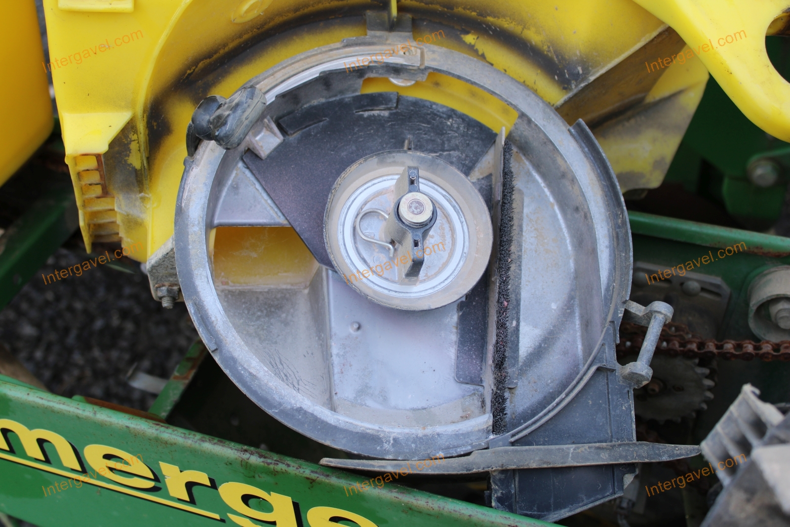 Szemenkénti vetőgép - John Deere, 1770 NT 16