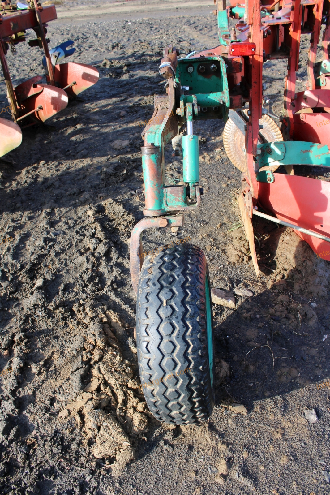 Váltvaforgatós eke 9