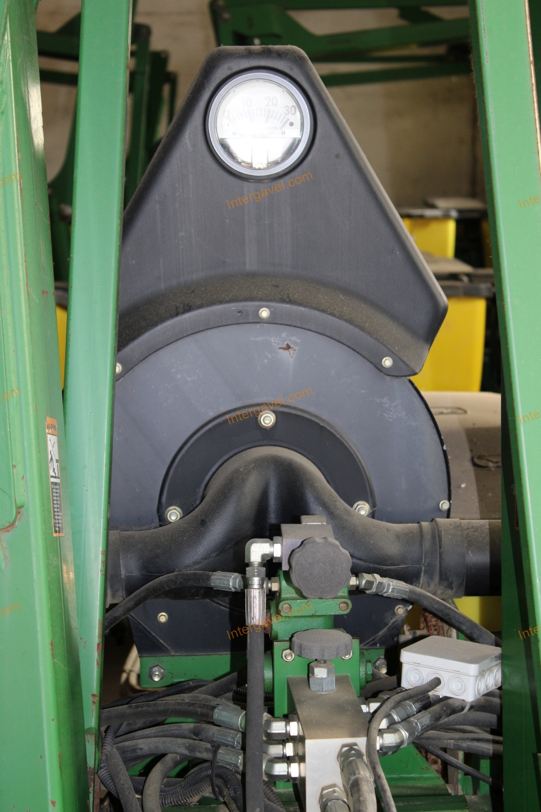 Szemenkénti vetőgép - John Deere, 1760 10