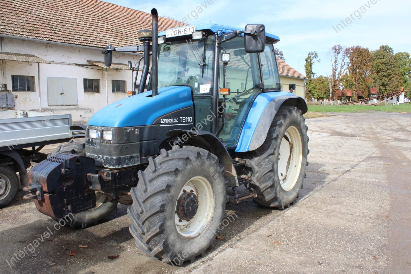 New Holland traktor 1