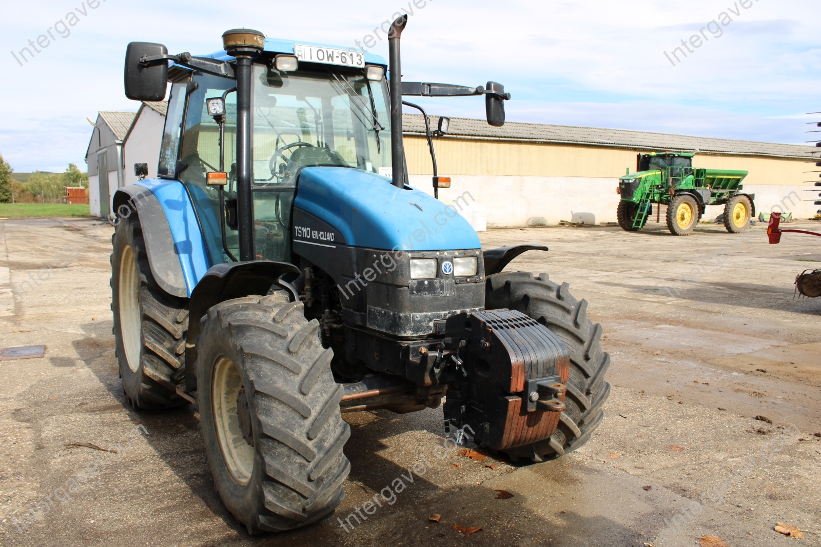 New Holland traktor 6