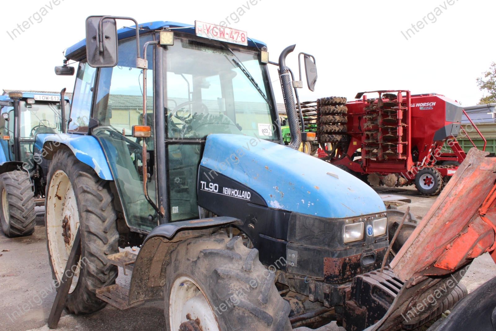 New Holland traktor 5