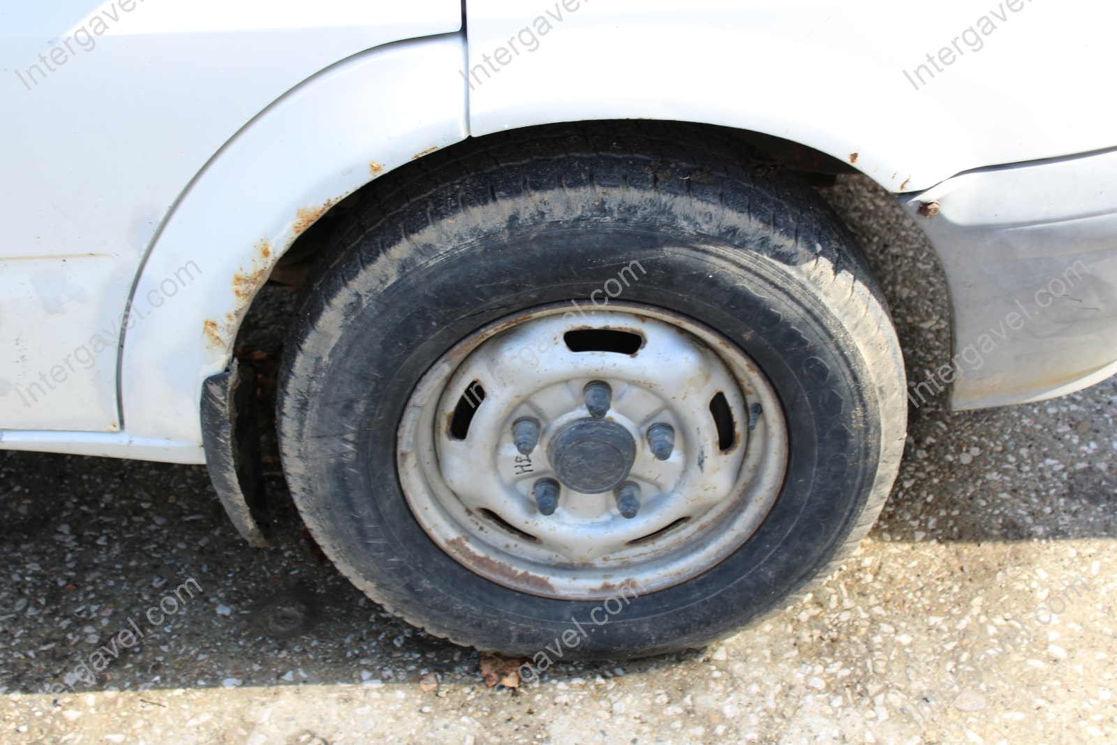 Ford kisteherautó 10