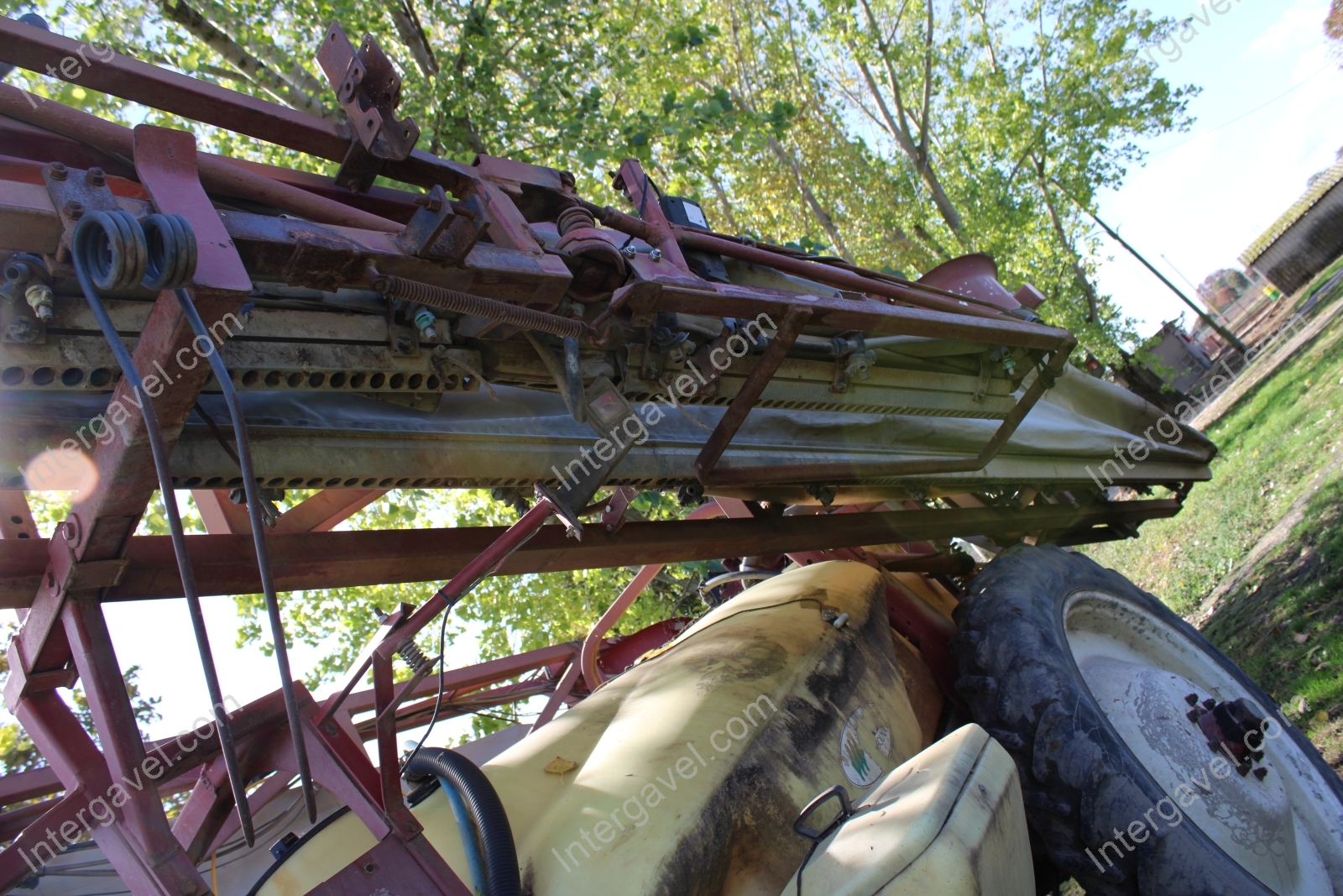 Szántóföldi permetező 7